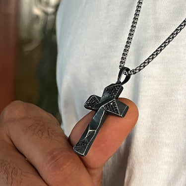 Faceted Cross Chain pendant in Sterling silver