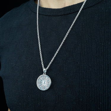 Lion Head pendant in sterling silver