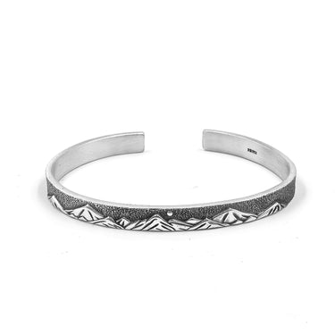 Mountain cuff bracelet in oxidixed 925 sterling silver