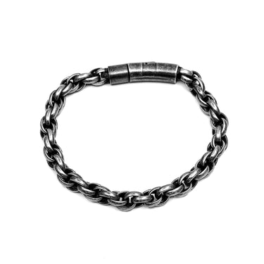 Men's interlinked Rolo chain bracelet in oxidzed finish