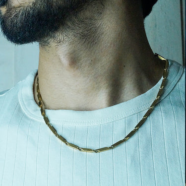 Italian bar chain in Gold finish