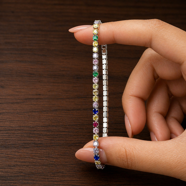 Stretchable Tennis bracelet in Rainbow diamond